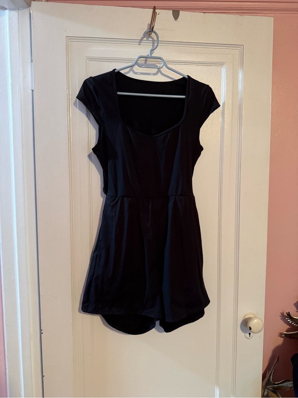 HALARA EasyPeasy Black Scoop Neck Short Sleeve Romper